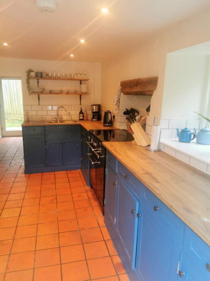 Glenfield Cottage - Secluded Luxury Deep In The Oxfordshire Countryside Wilcote Eksteriør bilde