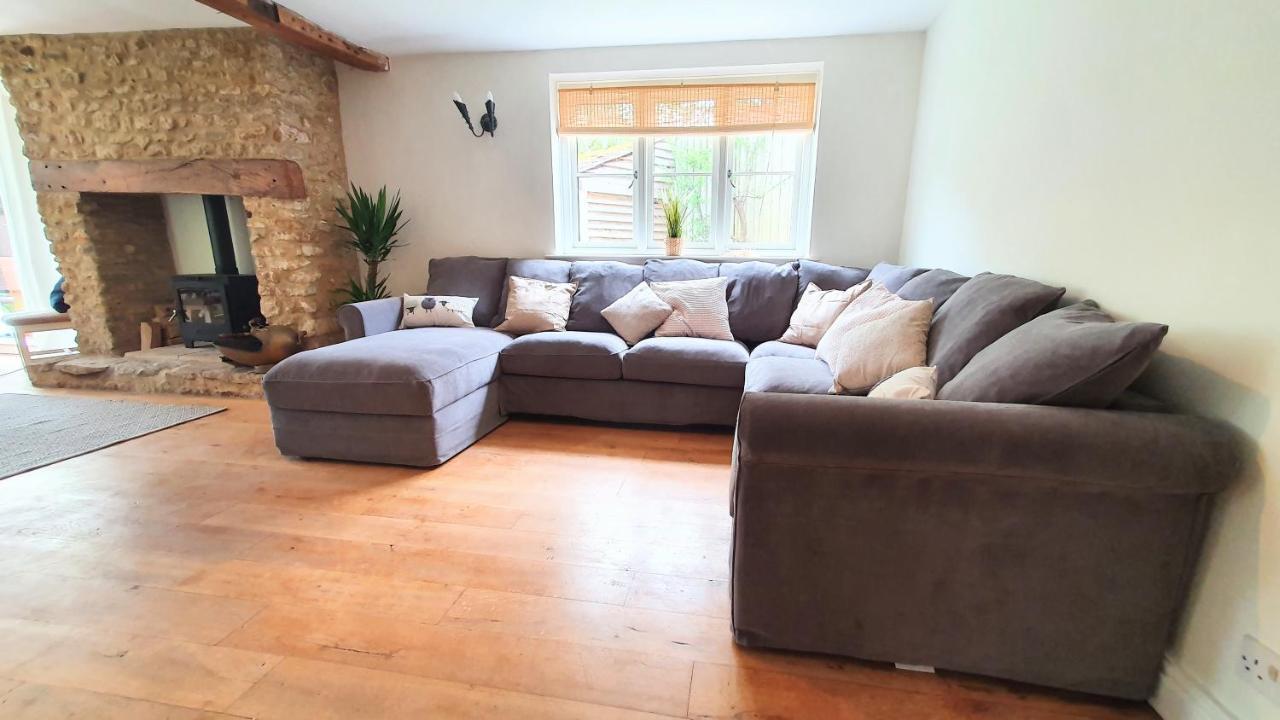 Glenfield Cottage - Secluded Luxury Deep In The Oxfordshire Countryside Wilcote Eksteriør bilde